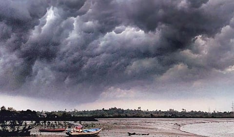 Monsoon arrives simultaneously in Kerala and northeastern states