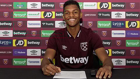 West Ham United sign exciting Brazilian winger Luis Guilherme