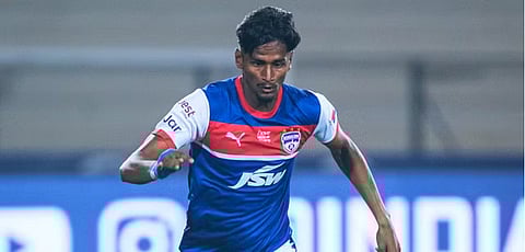 NorthEast United FC Bolsters Squad with Signing of Defender Robin Yadav