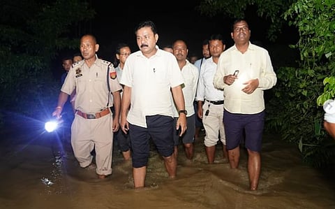 Tinsukia district Guardian Minister Ranjeet Kumar Dass pays Rs 4 lakh to flood-hit people