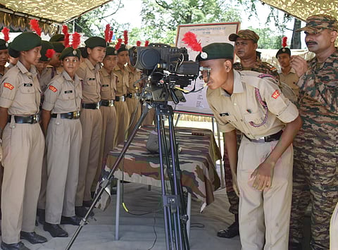 Red Horns Division Commemorates 25th Kargil Vijay Divas with Equipment Display at Vikash Vidyalaya, Udalguri