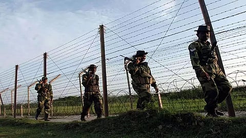 New Delhi: MHA Directs Manipur, Arunachal To Plan India-Myanmar Border Fencing