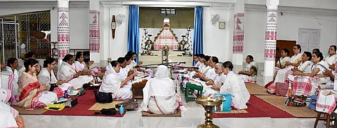 Assamese: Harinaam rends air to welcome Bhado in state