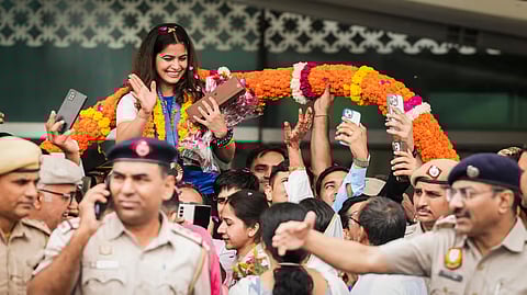 Paris Olympic medallist Manu Bhaker felicitated in hometown of Jhajjar