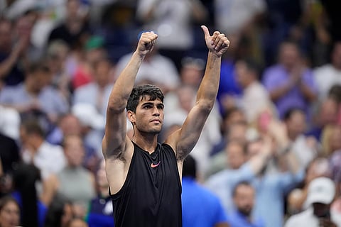 US Open: Carlos Alcaraz, Jannik Sinner drop set on way to second round