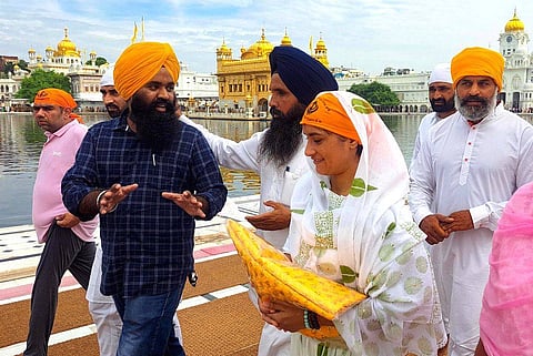 Olympic wrestler Vinesh Phogat prays for strength, courage at Golden Temple