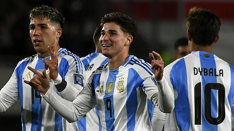Julian Alvarez shines as Argentina breeze past Chile in World Cup Qualifier