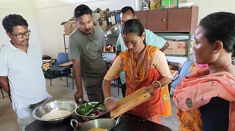 Aaranyak Organizes Two-Day Hospitality Management Training for Home-Stay Owners and Women Catering Group in Manas Landscape