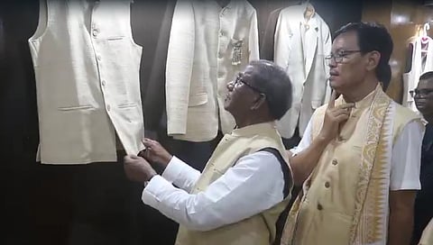 Assam Governor Visits Bodoland Silk Park And Eri Spun Mill