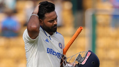 Rain Disrupts Fourth Day as New Zealand Chases 107 Against India; Sarfaraz Khan Shines with Maiden Century in Test Thriller