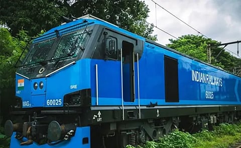 indias first hydrogen powered train