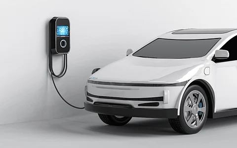 Electric vehicle (EV) battery technology