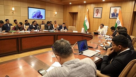 Assam: CM Himanta Biswa Sarma Meets SAKP Delegation Led by President Dipen Sarma at Janata Bhawan