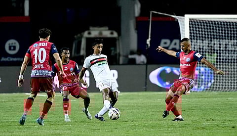 ISL 2024-25: Dominant NorthEast United FC brush aside Jamshedpur FC as Ajaraie shines