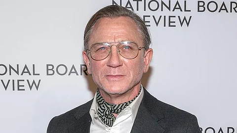 Daniel Craig,