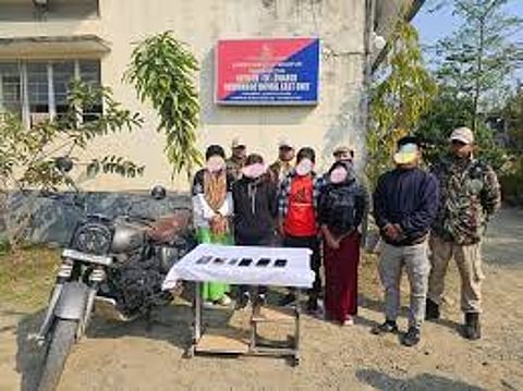 17 militants arrested