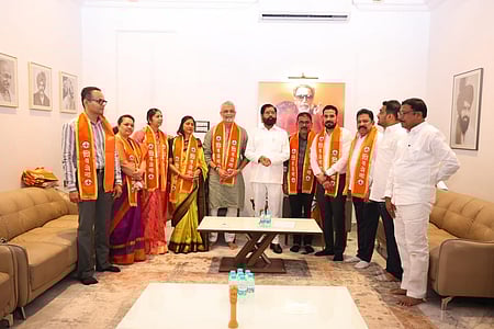 Thane Municipal Corporation quit