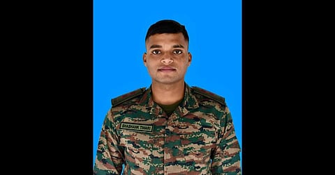 Lt Shashank Tiwari