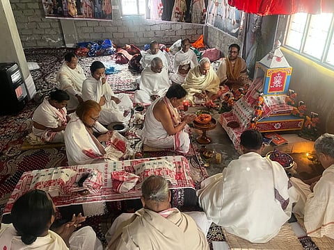 Naamghar, Guru Axon