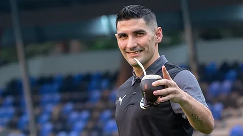 Jorge Pereyra Diaz rejoins Mumbai City