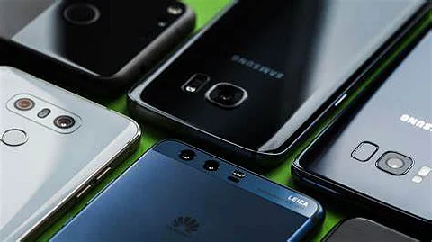 Smartphone distribution