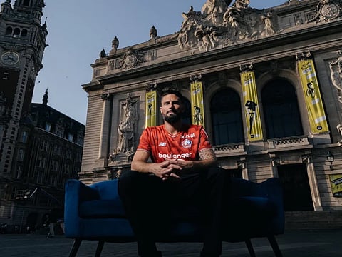 Olivier Giroud signs one-year deal with Lille