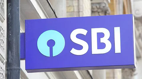 SBI sets floor price at Rs 811.05 for its Rs 20,000 crore bonds