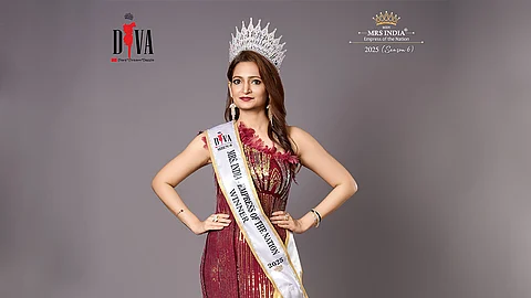 Assam’s daughter-in-law Komal Vaidya from Mumbai Crowned Winner at Mrs. India – Empress of The Nation 2025