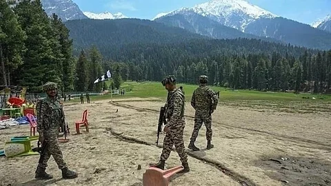 Three Suspected Pahalgam Attackers Killed in Army’s 'Operation Mahadev' Near Srinagar