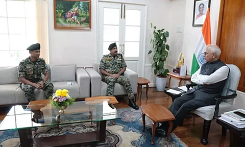Top BSF officers discuss Manipur security situation with Governor