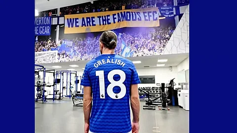 Grealish reveals Rooney, Gascoigne inspiration behind selecting no.18 shirt at Everton