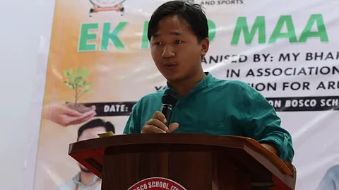 Takam Regam