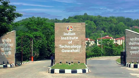 NFR and IIT-Guwahati Replace Plastic Bedroll Bags with Biodegradable Alternatives