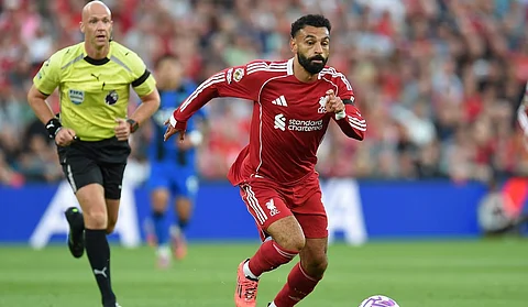 Salah, Chiesa goals give Liverpool win in season-opener