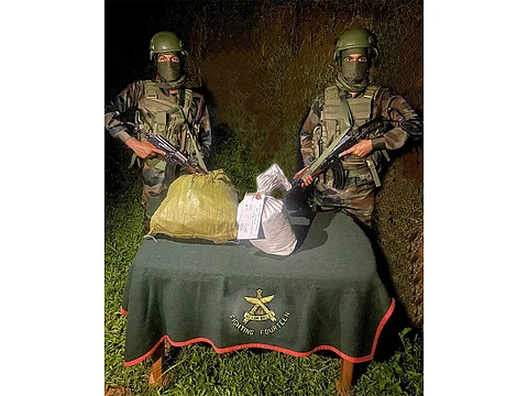 Assam Rifles seizes 6.86 kgs of methamphetamine tablets at Zokhawthar, Mizoram