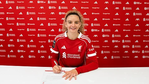 Leanne Kiernan signs new deal with Liverpool FC Women