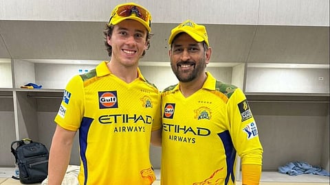 MS Dhoni’, Brevis