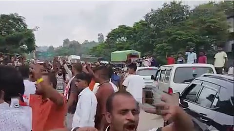 Photograph of All Assam Taxi Association Drivers Protesting