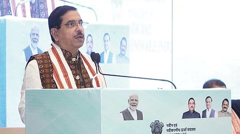 Centre to unveil Small Hydro Policy for NE soon; Assam districts win solar awards