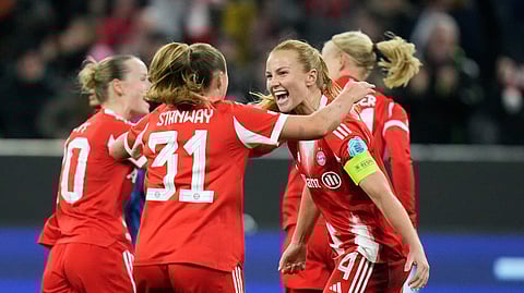 Women’s Champions League: Arsenal collapse to 3-2 loss against Bayern Munich; Manchester United beat PSG
