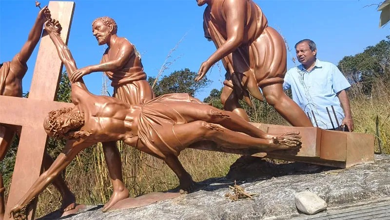 Jesus statue vandalized