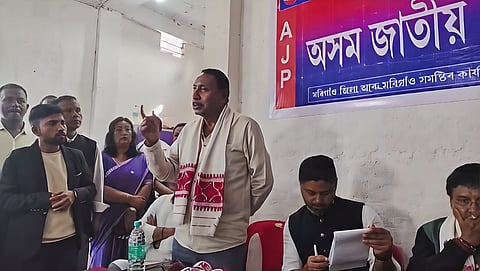 Rajen Gohain addresses gathering