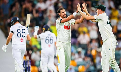 Mitchell Starc shines as Australia near win; England 134/6 in 2nd Ashes Test