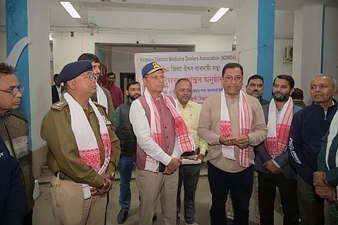 Nagaon District Drug Traders’ Association hands over the ambulance to the Nagaon District Police