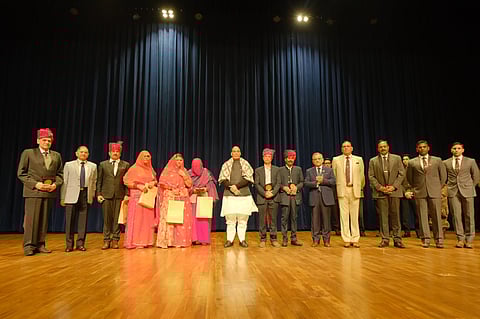 Rajnath Singh felicitates Second Lieutenant Arun Khetarpal’s family during ‘Ikkis’ special screening