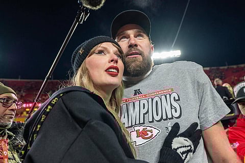 Taylor Swift and fiance Travis Kelce surprise stadium staff with cash for working on Christmas