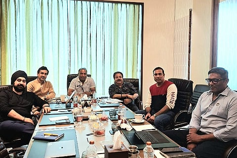 BCCI secretary meets Laxman, discusses CoE, future plans