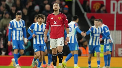 FA Cup: Brighton knock out managerless Manchester United