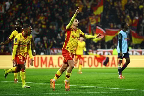 Ligue 1: Lens leapfrog PSG to reclaim top spot
