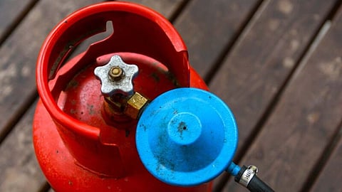 Cooking gas connections